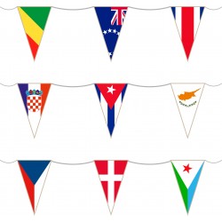 Filari di bandierine